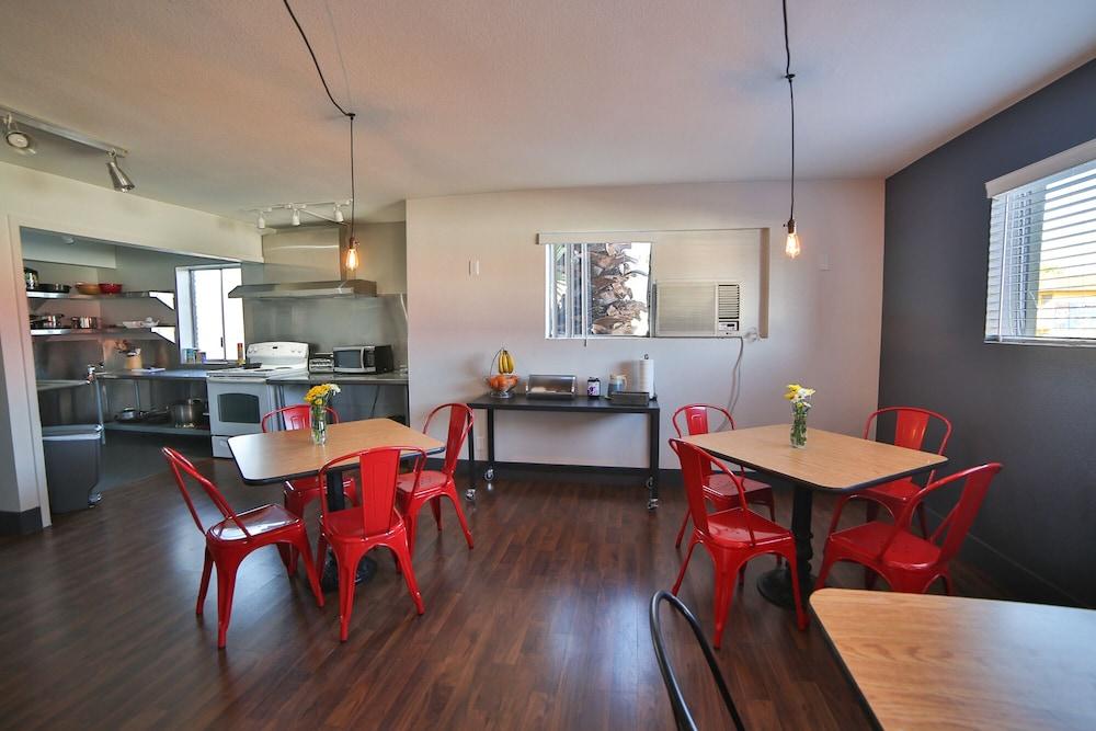 Las Vegas Hostel (Adults Only) מראה חיצוני תמונה