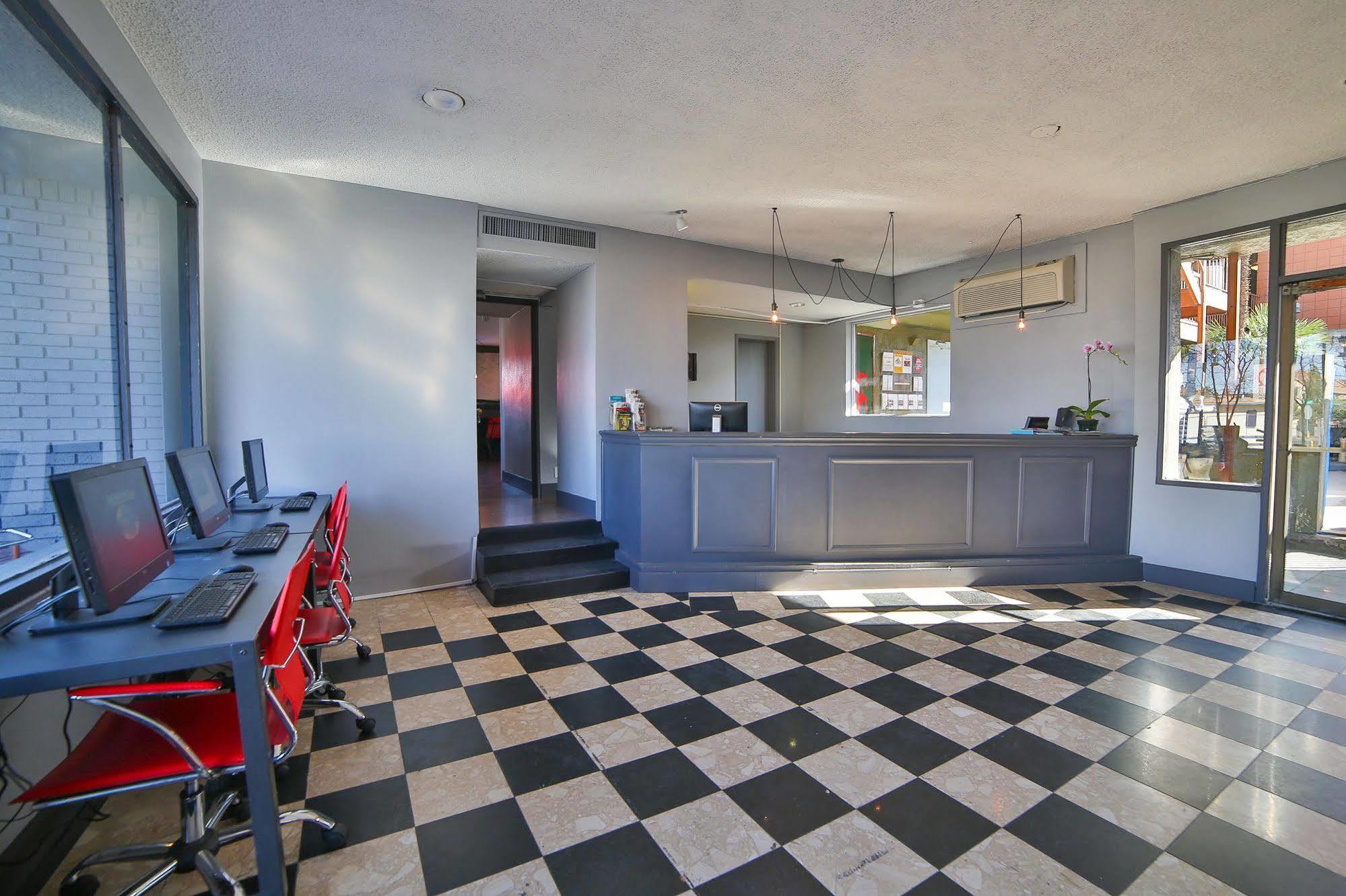 Las Vegas Hostel (Adults Only) מראה חיצוני תמונה